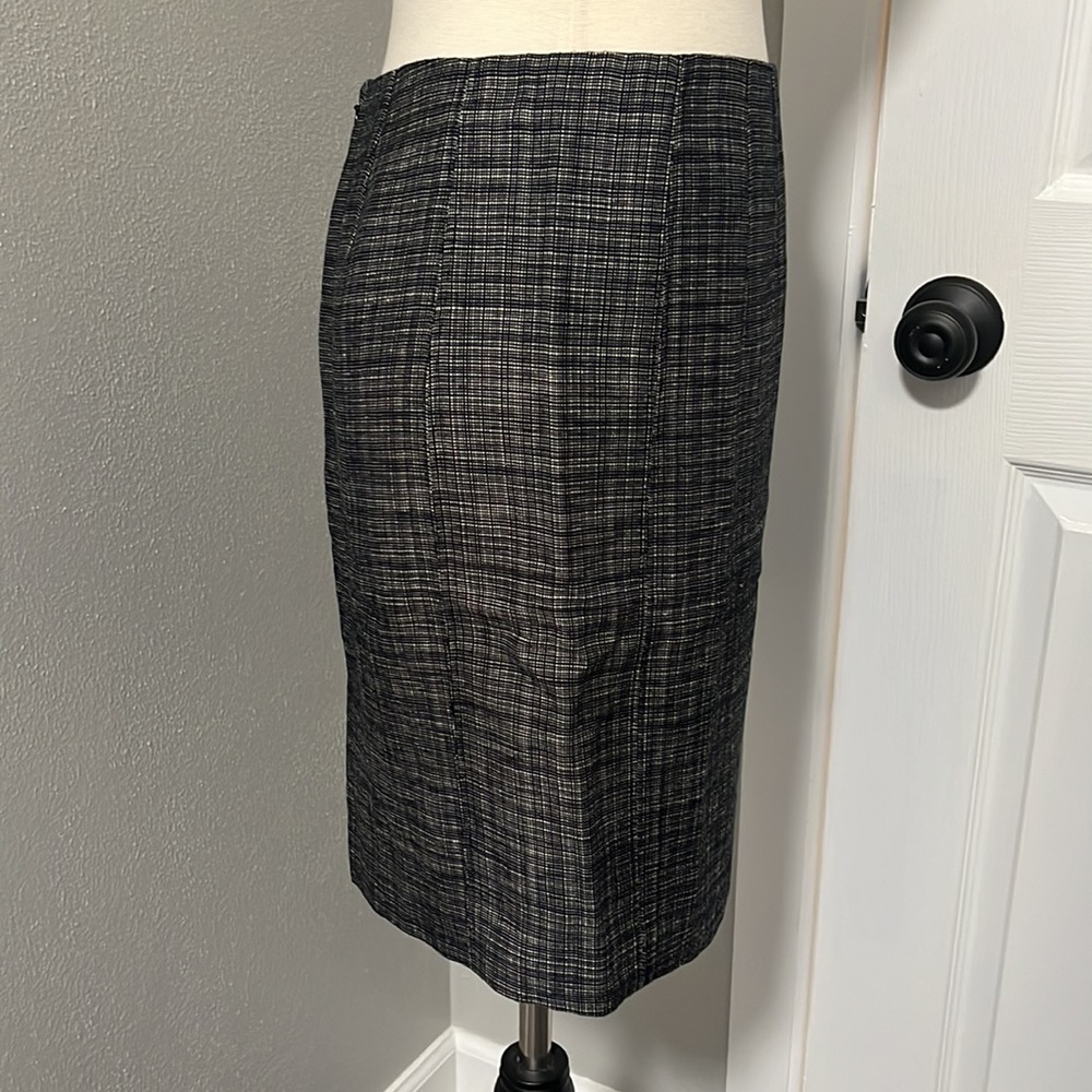 Banana Republic Plaid Casual Knee Length Pencil Skirt - Picture 6 of 15